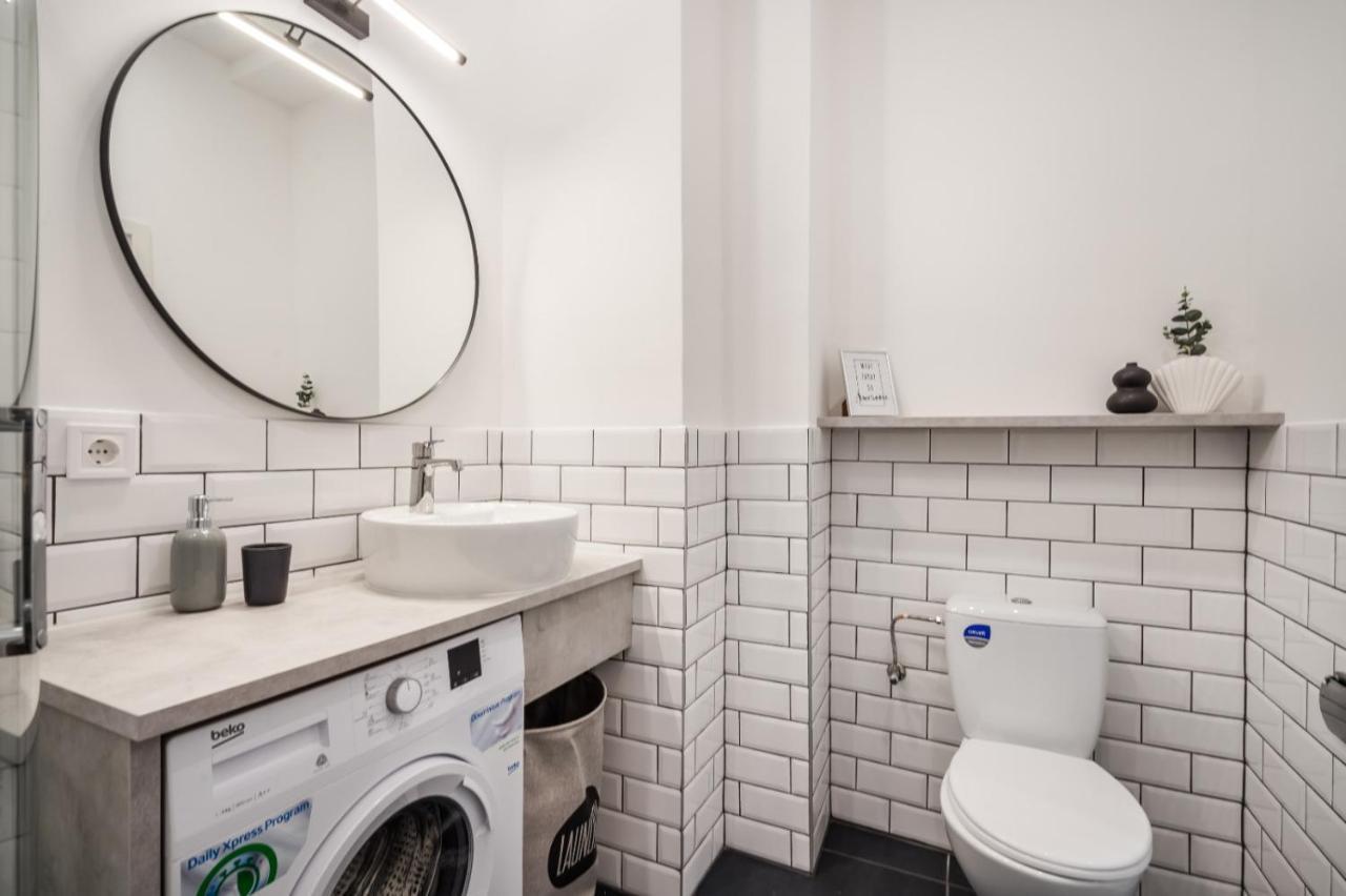 A13- Quality Apartments, Best Location. By Bqa Apartment *